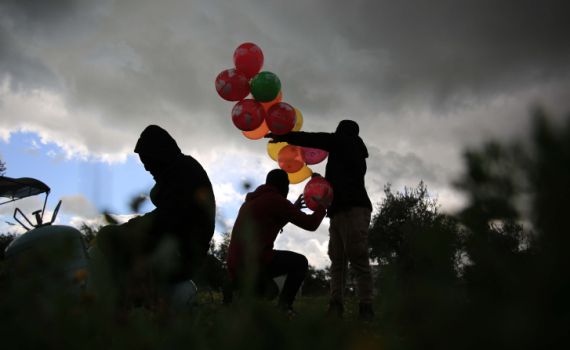 דיווח: הפלגים בעזה יפסיקו עם בלוני הנפץ