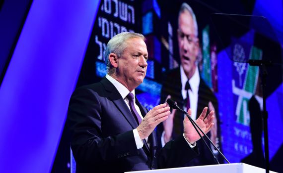 גנץ: המערכת המשפטית צריכה להיות מעל הפוליטית