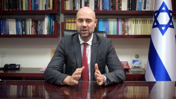 שר המשפטים: לפרסם את הקלטות אשכנזי ומנדלבליט