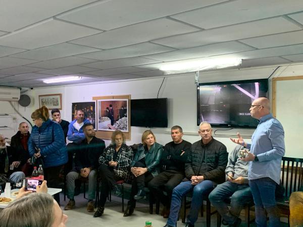 הרקטה שנורתה: בזמן ביקור בני גנץ בקיבוץ נחל עוז