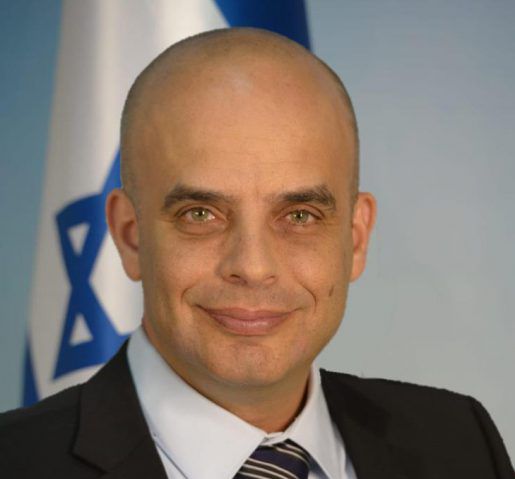 "מ"מ הפרקליט מייצר דה לגיטימציה ליועמ"ש"