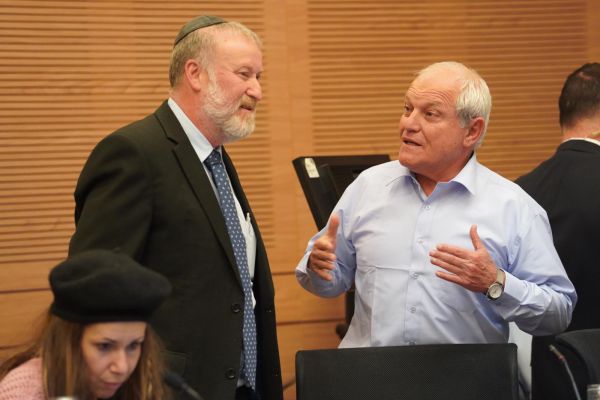 עתירה נגד החסינות של ח"כ חיים כץ: אין לכנסת סמכות"