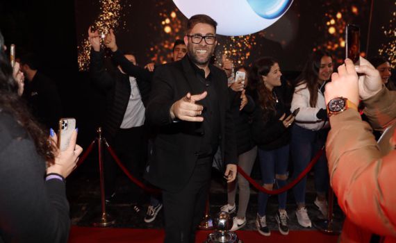 הולכים בדרכי הבן: הוריו של אורן חזן בדרך לריאליטי