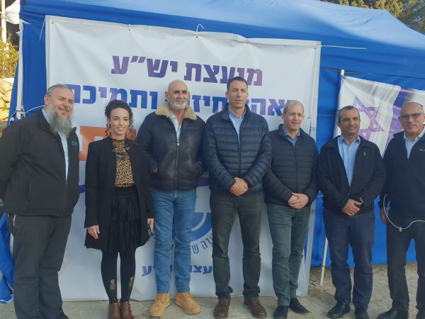 ימינה במאהל יש"ע: "לנצל את ההזדמנות ההיסטורית"