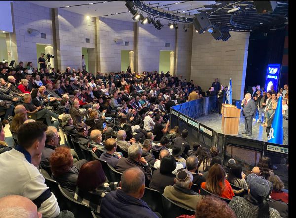 נתניהו: "גנץ חמוד אבל לא מנהיג"