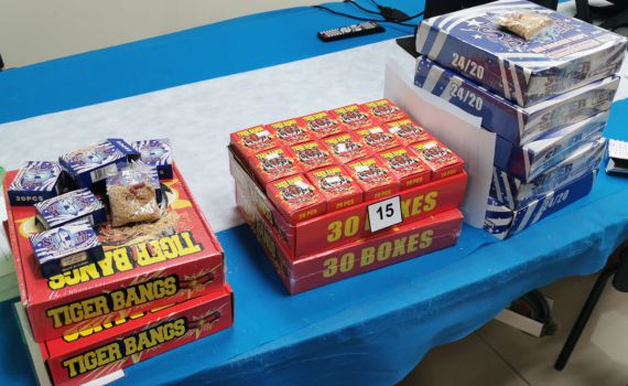 המשטרה עצרה קטינים כי החזיקו נפצים לקראת פורים