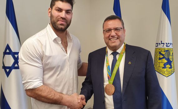 טוקיו 2020: ליאון בהחלטה שתחזק את הספורט הלאומי