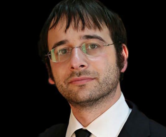 "בית המשפט העליון צמצם את שלטון הפקידים"