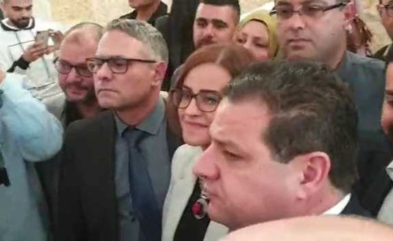 "מחבלת החוצה" • צפו במהומה סביב היבא יזבק