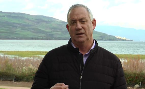 גנץ על הבדיקה נגדו: "אני רגוע לחלוטין, לחץ פוליטי"