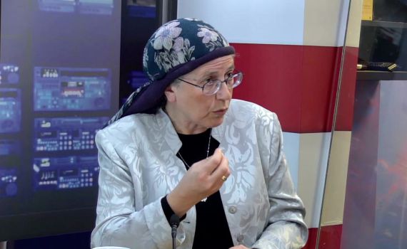 אורית סטרוק שוברת שתיקה: "אנחנו בקרב חיינו"