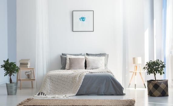 לשדרג בכיף: 8 טריקים פשוטים לעיצוב חדר השינה