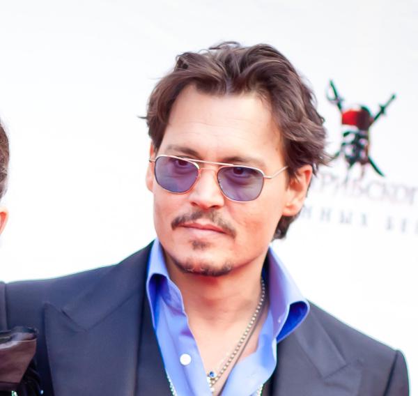 השחקן ג'וני דפ מתברר כקרבן הטראגי של METOO