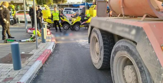 רוכב קורקינט בן 14 נהרג מפגיעת משאית בתל אביב