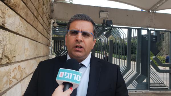 סופר לסרוגים: "ממשלת אחדות כי צריך רוח גדולה"