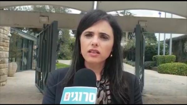 שקד לסרוגים: "שכחול לבן יתעשתו, אנחנו במשבר"