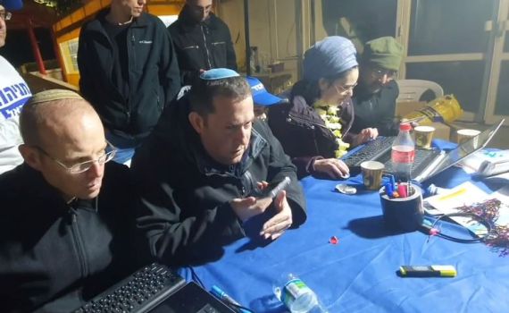 צפו: נתניהו לדגן; "צריך לנצח, להחיל ריבונות"