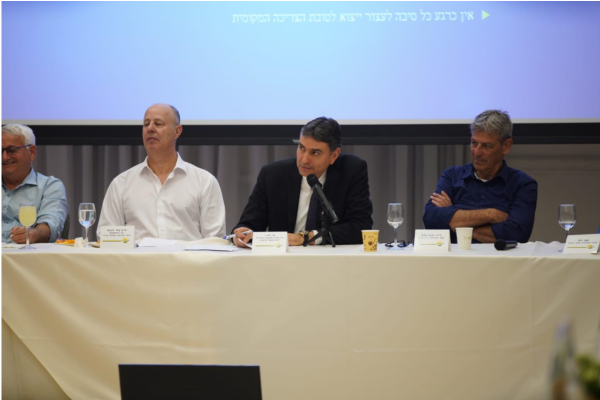 דרעי, הנגבי ועוד 2 ח"כים נדרשו להיכנס לבידוד מידי