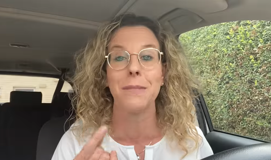 צפו: איך בכלל אפשר לנקות לפסח עם ילדים?