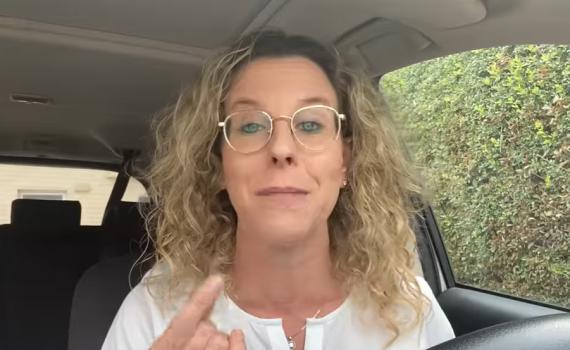 צפו: איך בכלל אפשר לנקות לפסח עם ילדים?