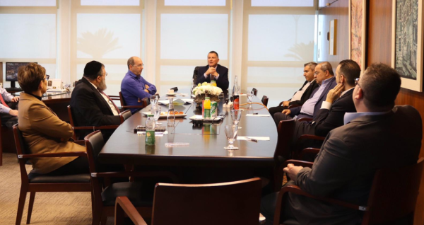 שברתם את הכלים": חילופי מהלומות בין ניסנקורן לזוהר