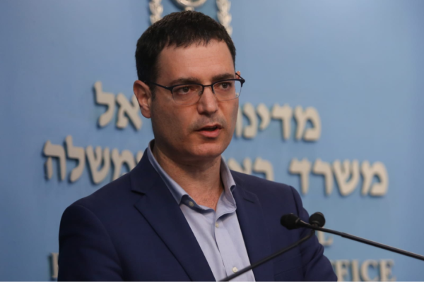 המינוי אושר: משה בר סימן טוב חוזר למשרד הבריאות