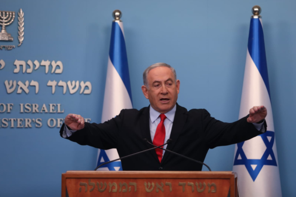 נתניהו: אנחנו בודקים אם להטיל סגר על התושבים