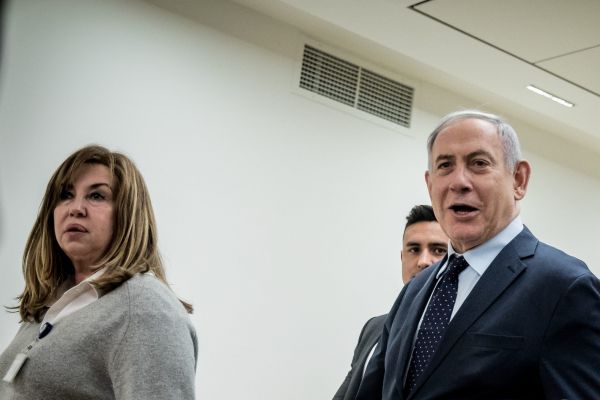בדיקות קורונה של נתניהו ומקורביו יצאו שליליות