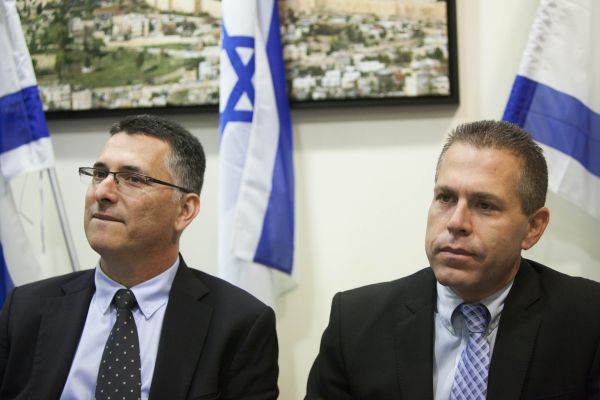 ארדן וסער יצאו נגד הקריאה שלא לכבד את פסיקת בג"ץ