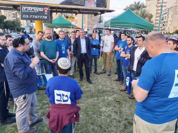 "תושבי יו"ש תצאו מהבתים, מכניסים את שרה ב"ק"