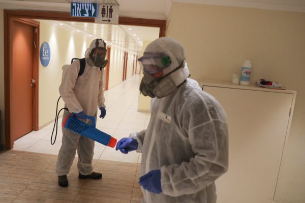 מספר נדבקי הקורונה בישראל עלה ל-4,695 איש