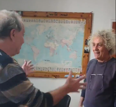 מגישי גל"צ מדגימים: שלום בימי קורונה • צפו