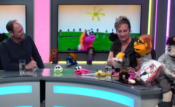 מה עושים עם הילדים בבית? כך תבנו יחד בובות מדליקות