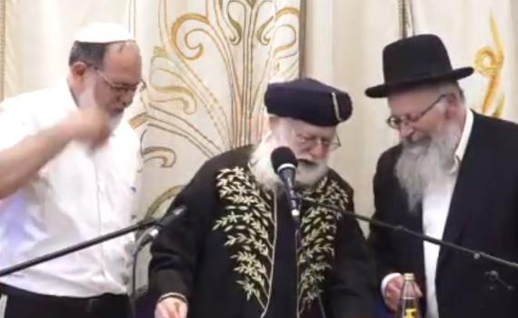 צפו: בית דין פורים לגזירות טובות בראשות הרב אליהו