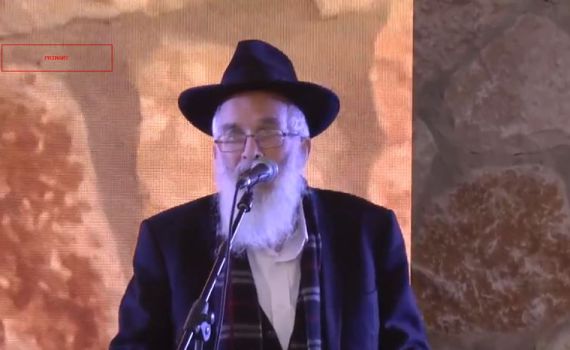 בקול חנוק: הרב שטרנברג הודיע על סגירת הישיבה