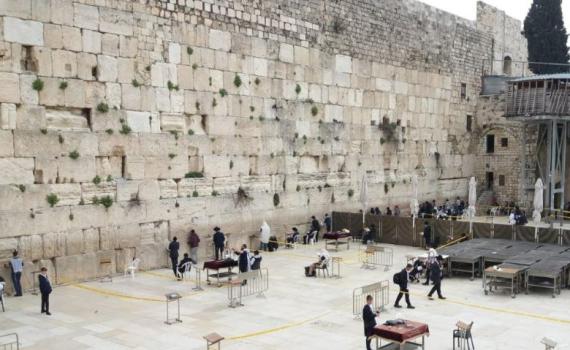 צפו: מעמד תפילה עולמי לרפואת החולים ולסיום המגפה