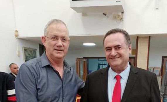 פשרה? שר האוצר יציג לגנץ את תקציב המדינה