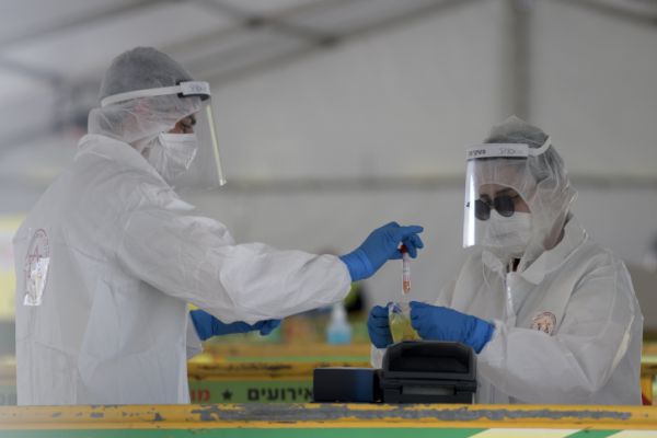 מספר חולי הקורונה בישראל עלה ל- 945; בהם 20 קשה