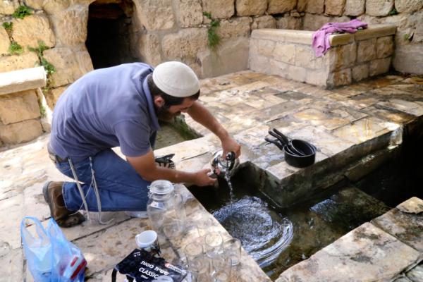 בשל מגיפת הקורונה| "אין צורך לטבול כלים חדשים"