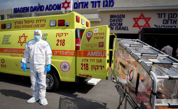 החולה בקורונה מגיבה להאשמות: 'ירדנו מהפסים?'