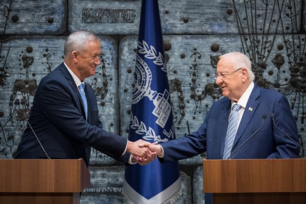 ריבלין: אטיל על גנץ את מלאכת הרכבת הממשלה