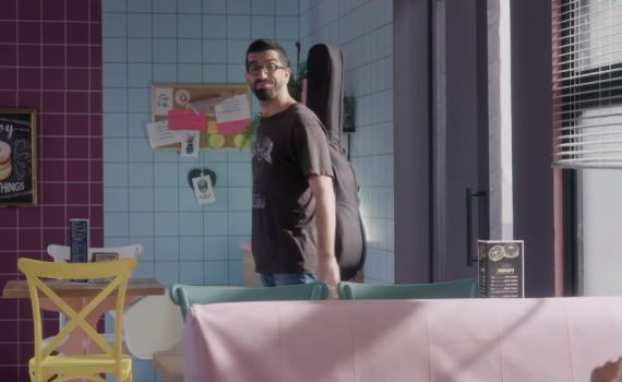 מפתיע: התפקיד הראשון של חנן בן ארי בטלוויזיה. צפו