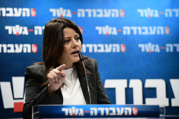 עמית סגל: אורלי לוי חיסלה חשבונות בעיתוי המתאים