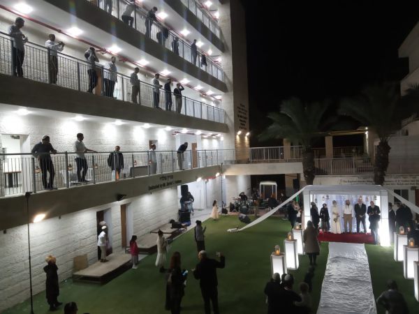 בצל הקורונה| חתונה מרגשת בישיבת שדרות. צפו