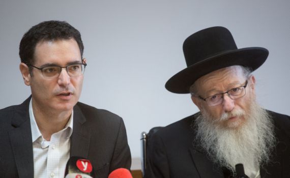 ליצמן ובר סימן טוב: "דיווח שקרי; עובדים 7\24"