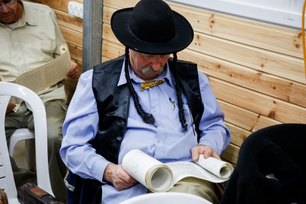 שו"ת קורונה: קריאת מגילה למי ששוהים בבידוד