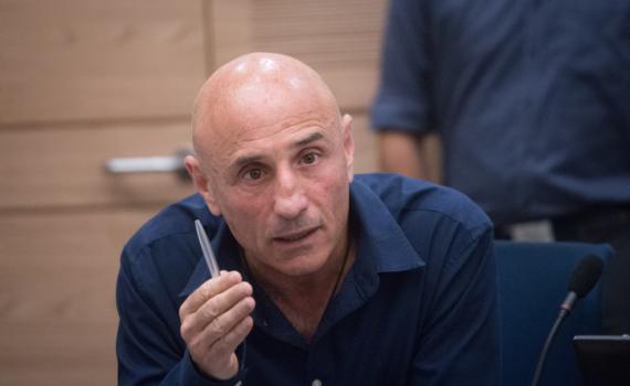 קרבות בכחול לבן: בלי הנדל והאוזר הייתה לנו ממשלה