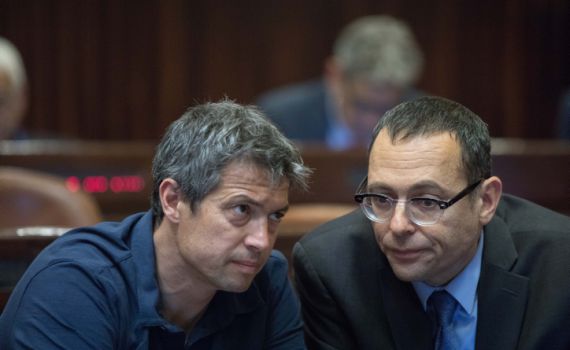 האולטימטום של כחול לבן להנדל והאוזר