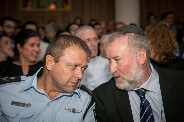 היועמ"ש: איומים ברשת עלולים להביא לפגיעה ורצח