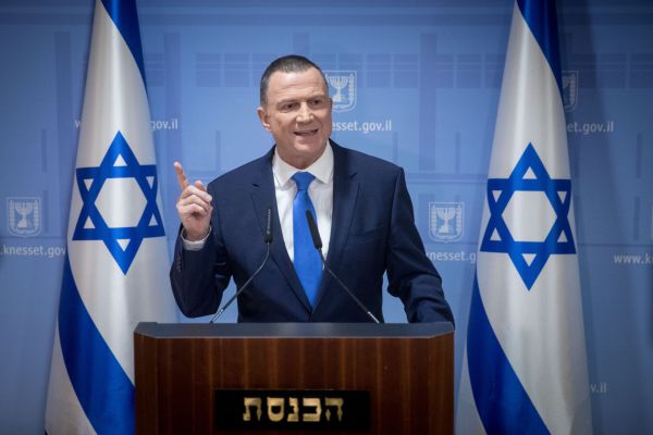 הליכוד: "שכחול לבן ימנו את היבא יזבק ליו"ר הכנסת"